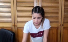 Latin girls masturbate on webcam