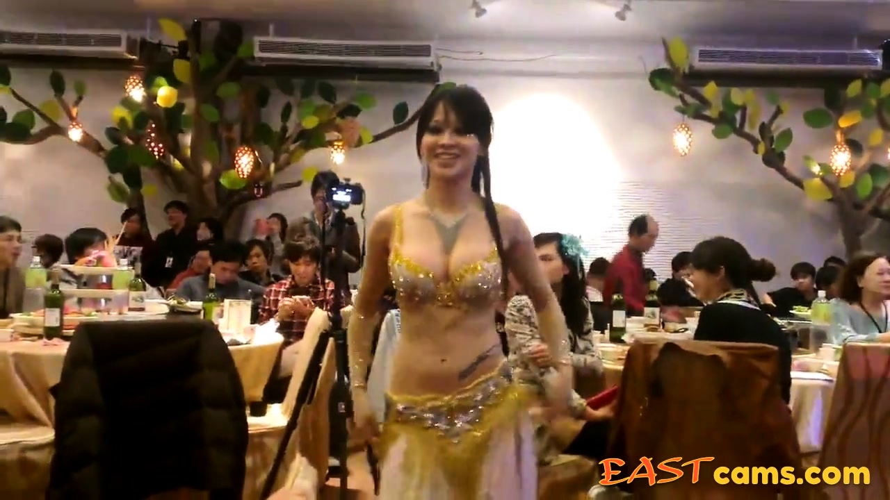 Asian Boob Dance - Sexy Asian Belly Dancer Shake Her Slut Boobs at Nuvid