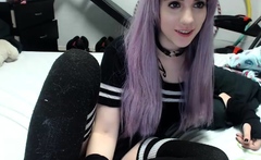 Amateur Webcam Teen Flashes Masturbates